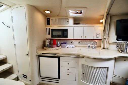 Sea Ray 310 Sundancer image