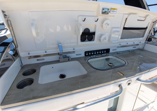 Boston Whaler 420 Outrage image