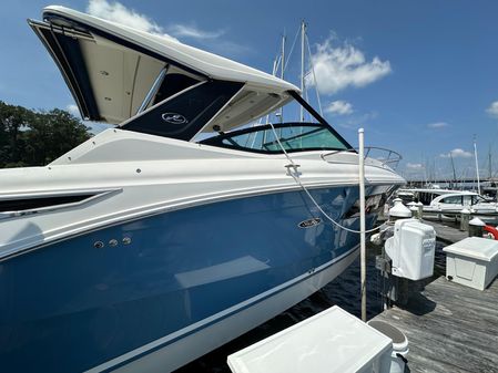 Sea Ray 320 Sundancer image