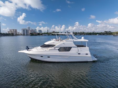 Silverton 453 Motor Yacht image