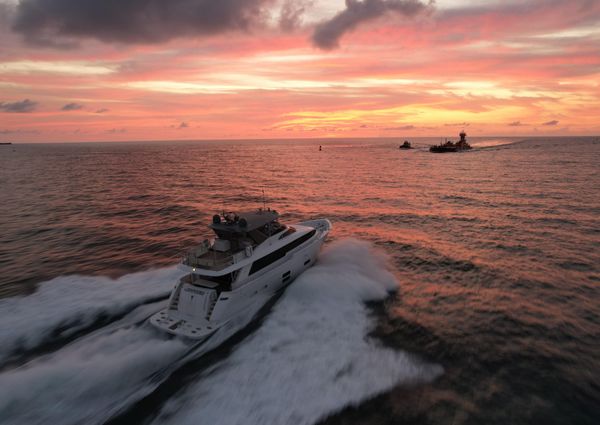 Hatteras M75 Panacera image