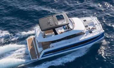 Fountaine Pajot MY6 image