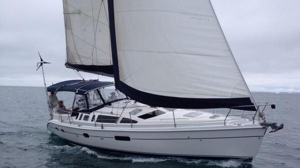 Hunter 410