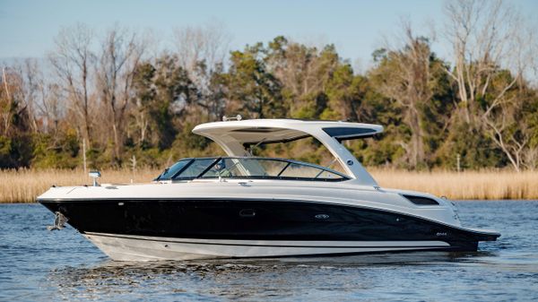 Sea Ray 350 SLX