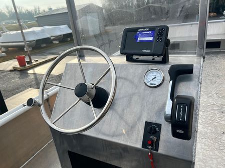 Custom 26 super Jon work boat image