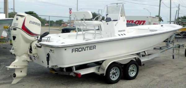 Frontier-boats 2104-MERIDIAN-CC-W-150HP-EVINRUDE-E-TEC image
