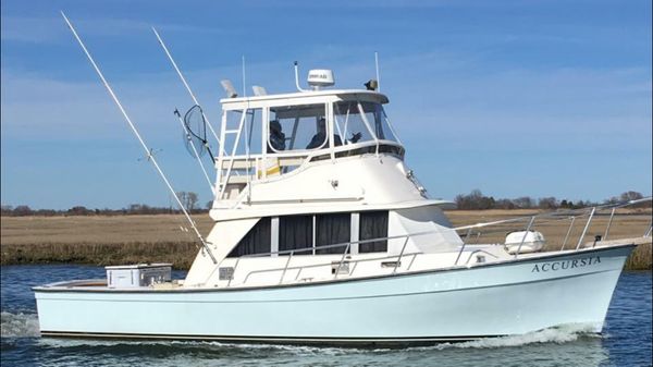 Henriques 35 Flybridge