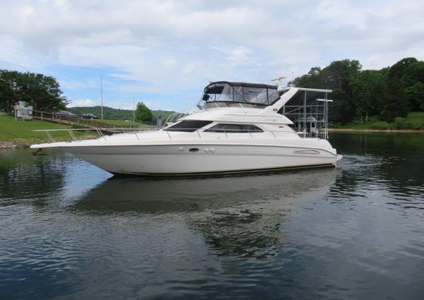 Sea Ray 450 Express Bridge image