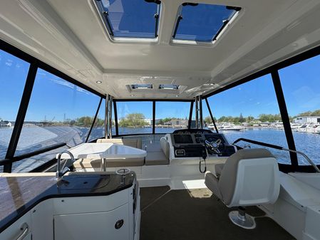 Sea Ray 510 Fly image