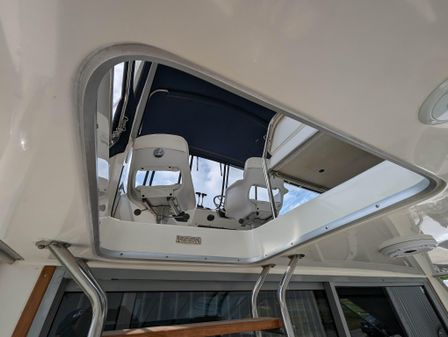 Sea-ray 340-SEDAN-BRIDGE image