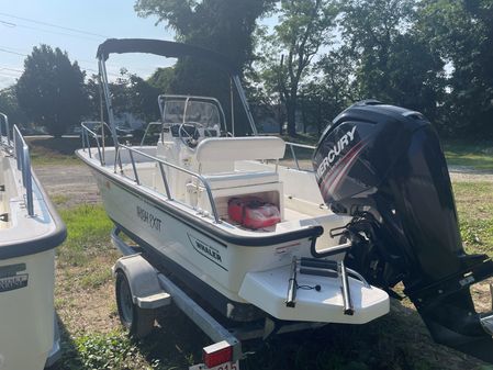 Boston-whaler 170-MONTAUK image