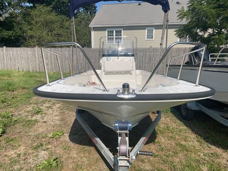 Boston-whaler 170-MONTAUK image