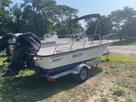 Boston-whaler 170-MONTAUK image