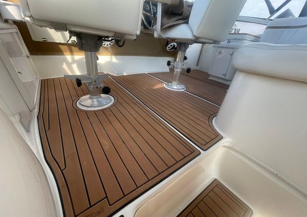 Carver 366 Motor Yacht image