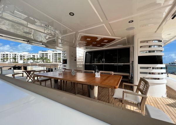 Gulf Craft Majesty 100 image