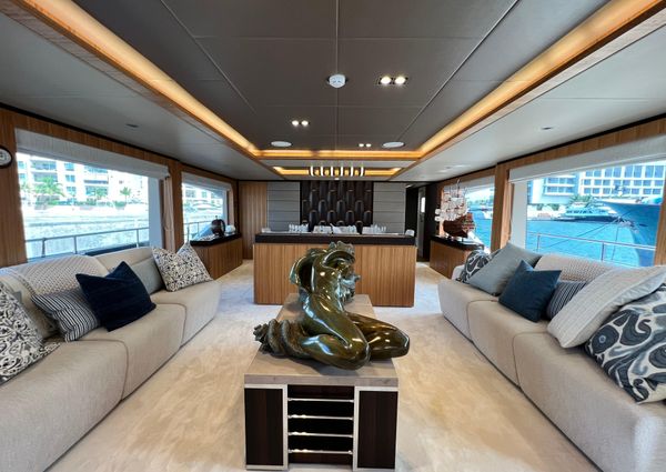 Gulf Craft Majesty 100 image