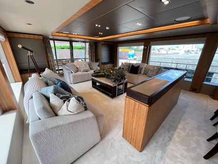 Gulf Craft Majesty 100 image