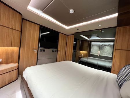 Gulf Craft Majesty 100 image