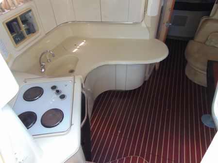 Sea Ray 370 Sundancer image