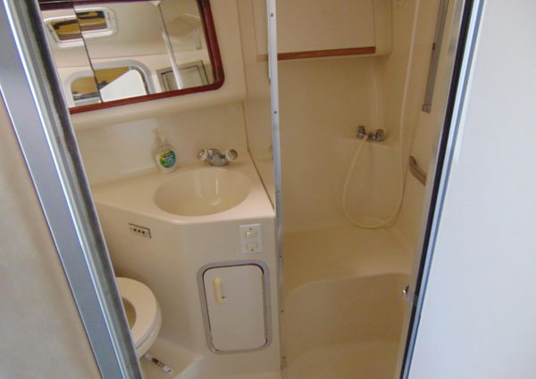 Sea Ray 370 Sundancer image