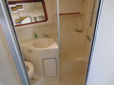 Sea Ray 370 Sundancer image