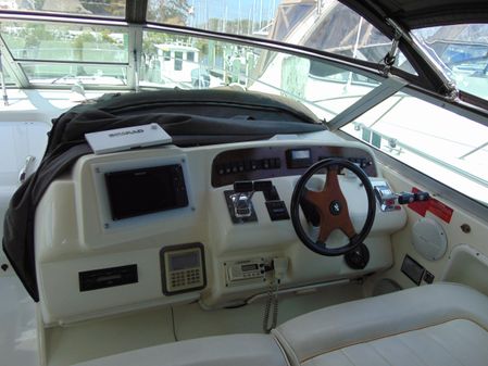 Sea Ray 370 Sundancer image