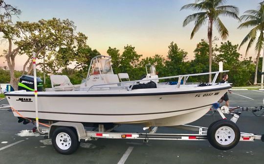 Mako 171 Center Console image