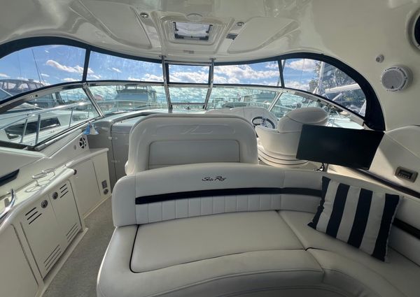 Sea Ray 44 Sundancer image