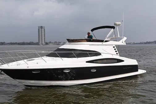 Regal 4080 Sportyacht image