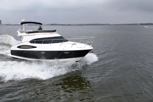 Regal 4080 Sportyacht image