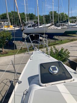 Catalina 27 tall rig wing keel image