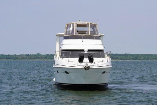 Carver 396 Motor Yacht image