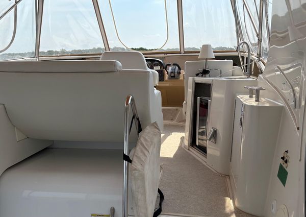 Carver 396 Motor Yacht image