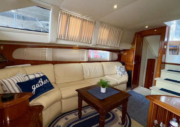 Carver 396 Motor Yacht image