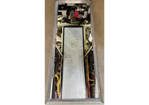 Carver 396 Motor Yacht image