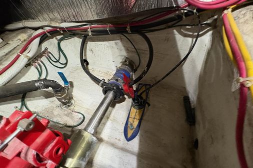 Carver 396 Motor Yacht image