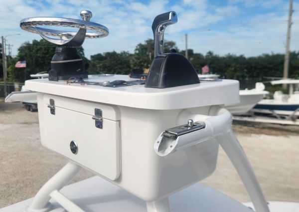 Robalo 246-CAYMAN-SD image