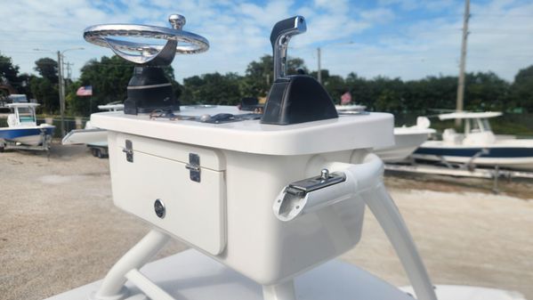 Robalo 246-CAYMAN-SD image