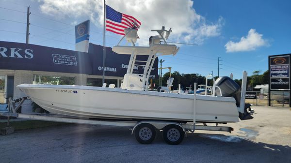 Robalo 246 Cayman SD 