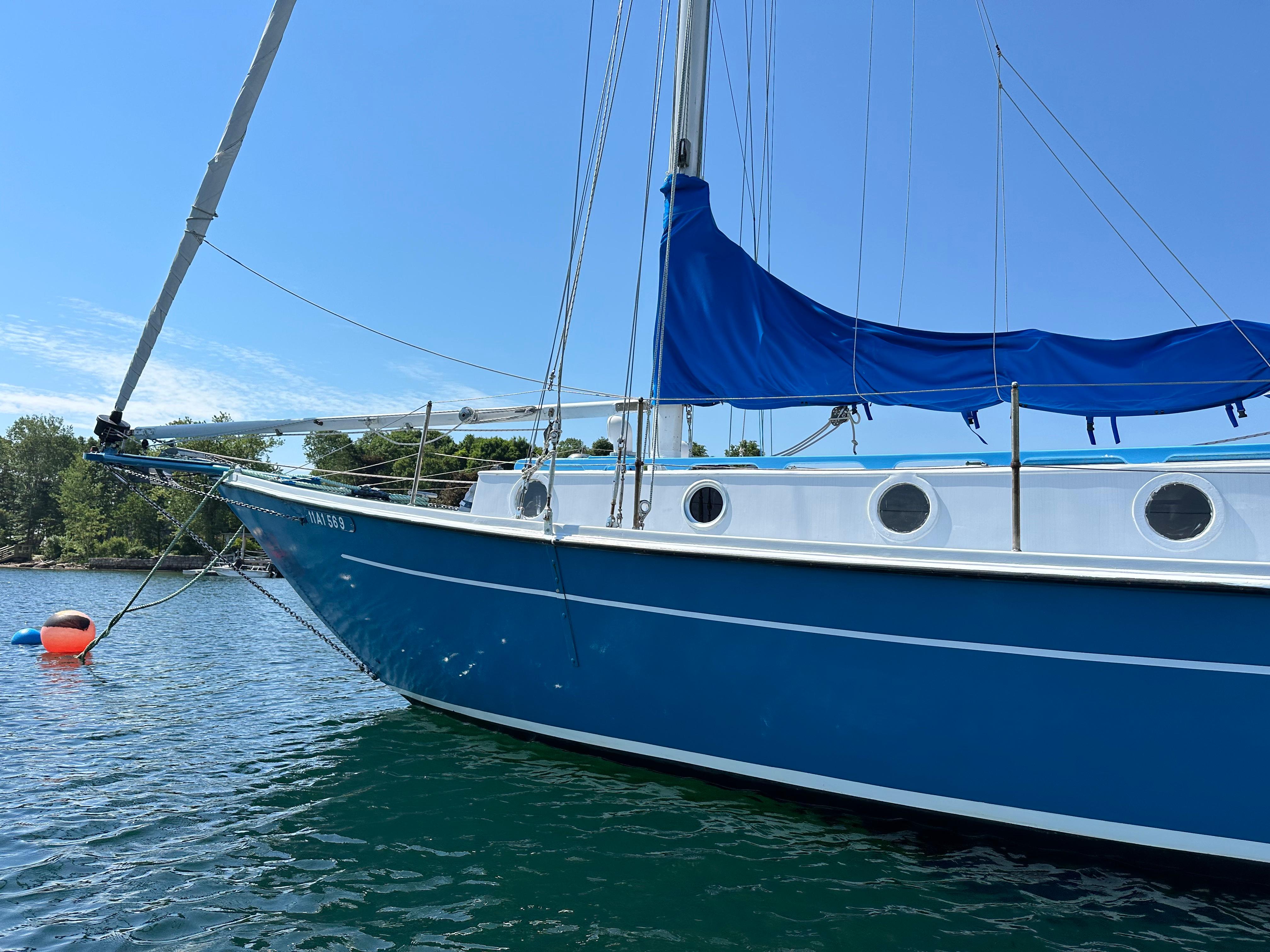 1999 Custom Gerald Stevens Designed 44 Schooner – Sunnybrook Yachts