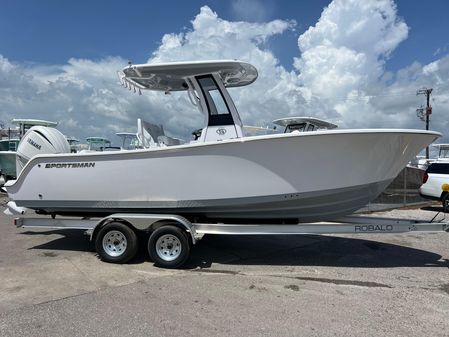 Sportsman OPEN-232-CENTER-CONSOLE image