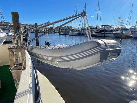 Mainship 430 Aft Cabin 3SR Trawler image