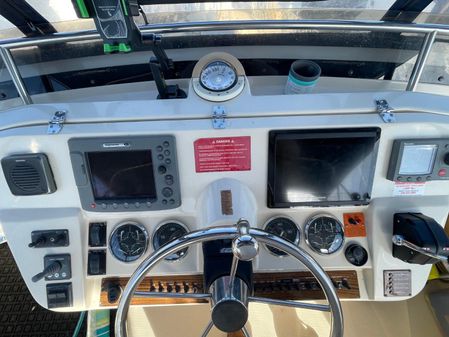 Mainship 430 Aft Cabin 3SR Trawler image