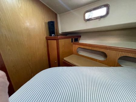 Mainship 430 Aft Cabin 3SR Trawler image