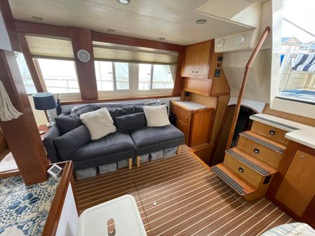 Mainship 430 Aft Cabin 3SR Trawler image