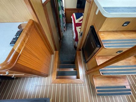 Mainship 430 Aft Cabin 3SR Trawler image