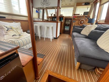 Mainship 430 Aft Cabin 3SR Trawler image