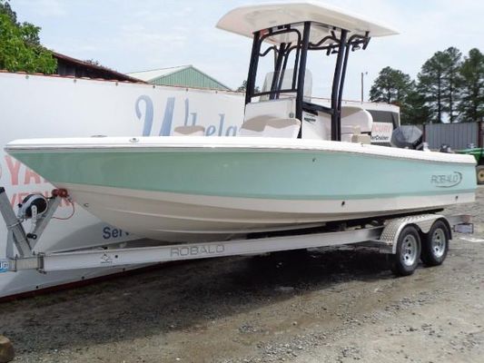 Robalo 226 Cayman - main image
