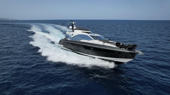 Azimut S7 - main image