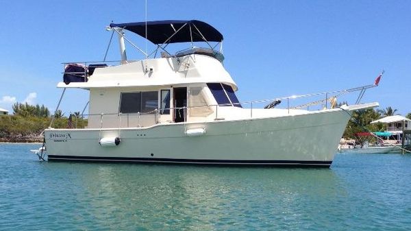 Mainship 34 Trawler